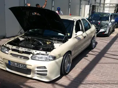 Używany Ford Mondeo 136 KM (100 kW) 1993 Biały Sedan/Limuzyna