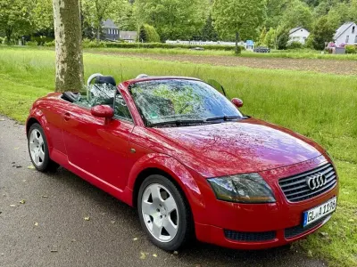 Gebraucht Audi TT Roadster Sport 150 PS (110 kW) 2001 Rot Cabrio