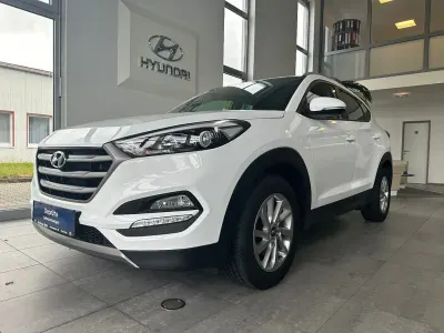 Gebraucht Hyundai Tucson Intro Edition 136 PS (100 kW) 2016 Weiß SUV