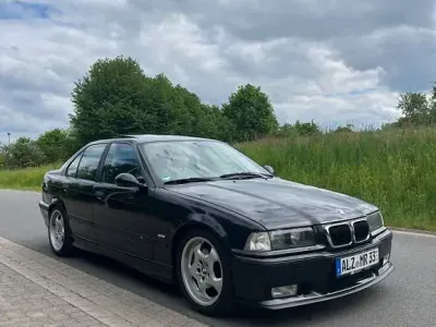 Brugt BMW M3 Performance 321 HK (236 kW) 1996 Sort Sedan