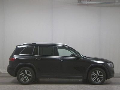 Mercedes GLB200