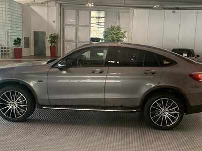 Gebraucht Mercedes GLC300e AMG 194 PS (142 kW) 2021 Grau Coupé