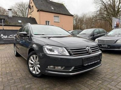 Grau Gebraucht 2014 VW Passat Edition Kombi | 8.899 € (Fairer Preis)