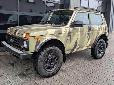 Gebraucht Lada niva 83 PS (61 kW) 2019 Camouflage SUV