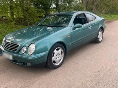 Usata Mercedes CLK320 218 CV (160 kW) 1998 Verde Coupé