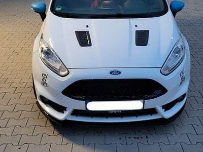 Weiß Gebraucht 2014 Ford Fiesta ST Kleinwagen | 9.850 € (Fairer Preis)
