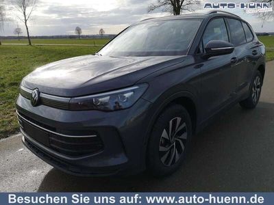 Delfingrau metallic Gebraucht 2024 VW Tiguan Life SUV | 41.990 € (Teuer)