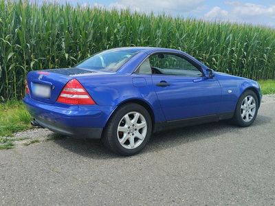 Gebraucht Mercedes SLK200 136 PS (100 kW) 1998 Blau Cabrio