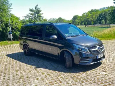 Second-hand Mercedes V300 Avantgarde Edition 239 CP (175 kW) 2020 Gri Monovolum