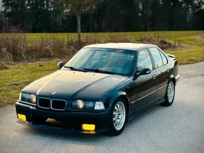 Occasion BMW 320 M Sport 150 ch (110 kW) 1992 Noir Berline