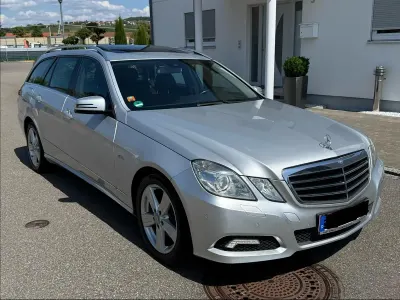 Gebraucht Mercedes E350 231 PS (169 kW) 2009 Silber Kombi