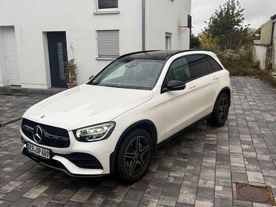Mercedes GLC300