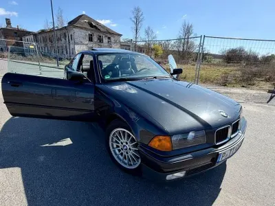 Gebraucht BMW 325 Cabriolet 192 PS (141 kW) 1993 Schwarz Cabrio