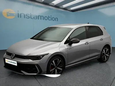 Gebraucht VW Golf VIII 272 PS (200 kW) 2025 Silber Kleinwagen