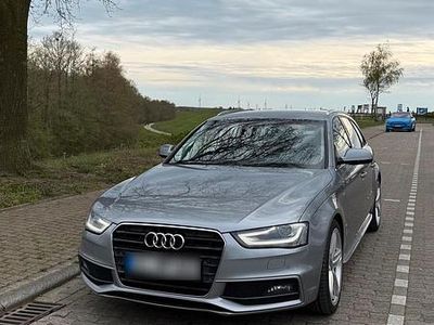 Gebraucht Audi A4 S-Line 200 PS (147 kW) 2015 Grau Kombi