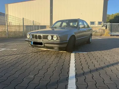 Gebraucht BMW 525 Performance 170 PS (125 kW) 1988 Silber Limousine