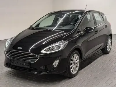Gebraucht Ford Fiesta Titanium 86 PS (63 kW) 2018 Iridiumschwarzmet. Kleinwagen