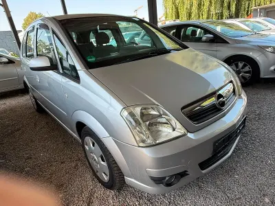 Gebraucht Opel Meriva 105 PS (77 kW) 2007 Silber Van / Kleinbus