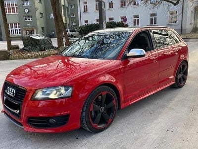 Gebraucht Audi S3 Sport 265 PS (194 kW) 2011 Rot Kleinwagen
