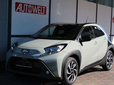Grün Neu 2025 Toyota Aygo X SUV | 19.490 € (Etwas zu teuer)