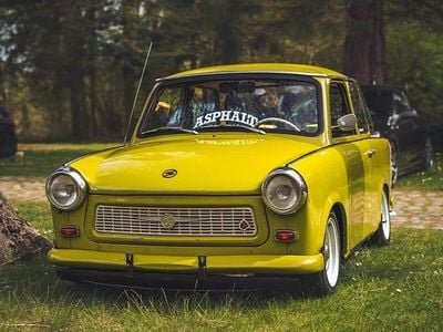 Grün Gebraucht 1989 Trabant 601 Kleinwagen | 10.000 €