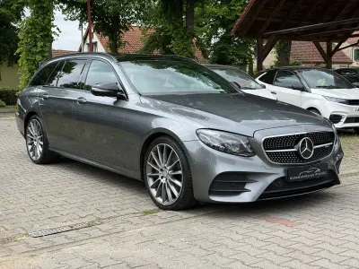 Gebraucht Mercedes E400 AMG line 333 PS (244 kW) 2017 Grau Limousine
