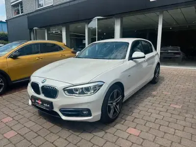 Gebraucht BMW 120 Sport Line 184 PS (135 kW) 2018 Weiß Limousine