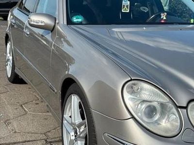 Mercedes E350