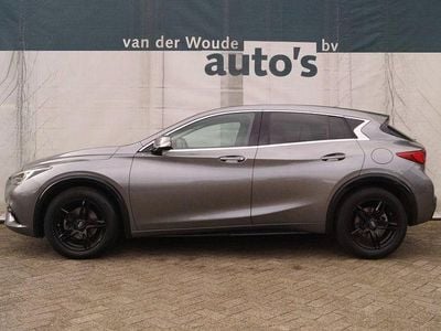 Gebraucht Infiniti Q30 Business 109 PS (80 kW) 2019 Grau Kleinwagen