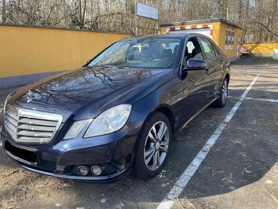 Mercedes E220