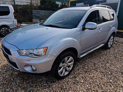 Gebraucht Mitsubishi Outlander Invite 156 PS (114 kW) 2012 Silber SUV