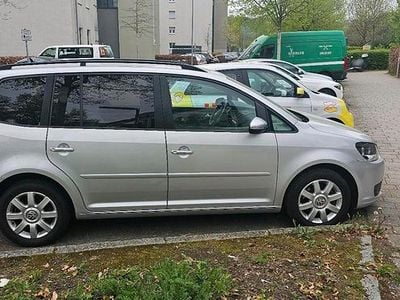 Gebraucht VW Touran 140 PS (102 kW) 2013 Grau Van / Kleinbus