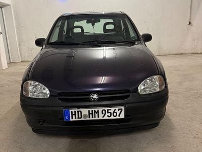 Gebraucht Opel Corsa 60 PS (44 kW) 1995 Violet Limousine