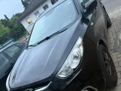 Gebraucht Hyundai ix35 135 PS (99 kW) 2010 Schwarz SUV