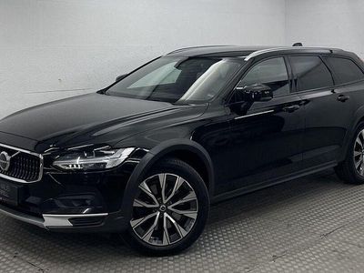Gebraucht Volvo V90 CC 197 PS (144 kW) 2022 Black solid stone Kombi