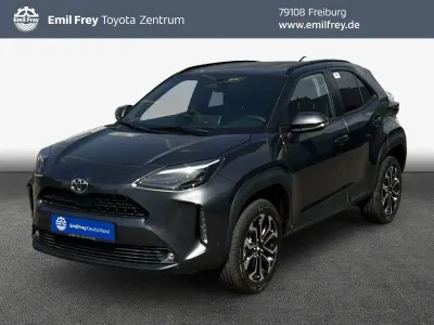 Neu Toyota Yaris Cross 131 PS (96 kW) 2026 Marlingrau metallic SUV