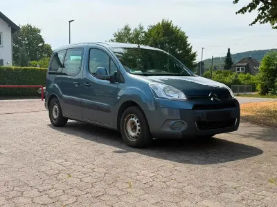 Gebraucht Citroën Berlingo 114 PS (83 kW) 2013 Grau Van / Kleinbus