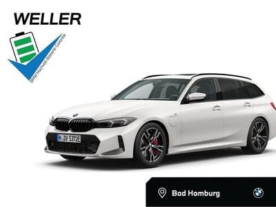 Gebraucht BMW 330e M Sport 292 PS (214 kW) 2025 Mineralweiß (weiß) Kombi