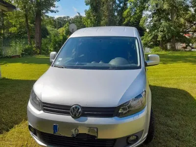 Gebraucht VW Caddy Comfortline 102 PS (75 kW) 2013 Silber Van / Kleinbus
