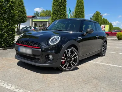 Gebraucht Mini John Cooper Works 136 PS (100 kW) 2018 Schwarz Kleinwagen