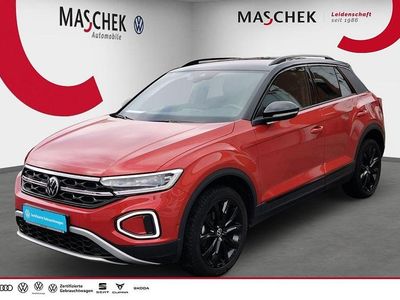 Gebraucht VW T-Roc Style 110 PS (80 kW) 2023 Kings red metallic schwarz SUV