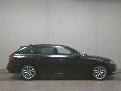 Gebraucht Audi A4 Advanced 204 PS (150 kW) 2023 Schwarz Kombi