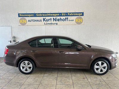 Gebraucht Skoda Octavia Elegance 105 PS (77 kW) 2014 Braun Limousine