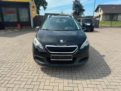 Gebraucht Peugeot 2008 82 PS (60 kW) 2015 Schwarz SUV