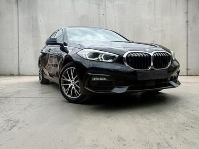 Second-hand BMW 120 Sport Line 190 CP (139 kW) 2021 Negru Hatchback