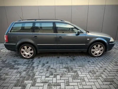 Brugt VW Passat Highline 131 HK (96 kW) 2001 Grå Stationcar