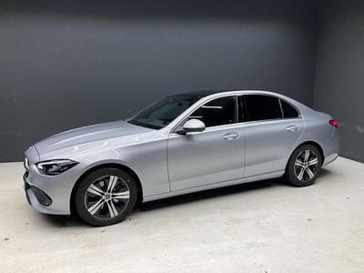 Silber Gebraucht 2025 Mercedes C200 Avantgarde Limousine | 49.890 €