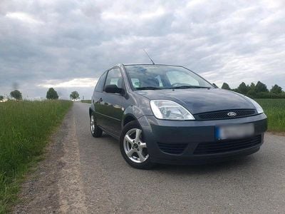 Gebraucht Ford Fiesta 63 PS (46 kW) 2005 Kleinwagen