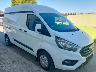 Usata Ford Transit Custom 105 CV (77 kW) 2022 Bianco Monovolume