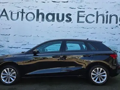 Gebraucht Audi A3 Ambiente 110 PS (80 kW) 2021 Schwarz Limousine